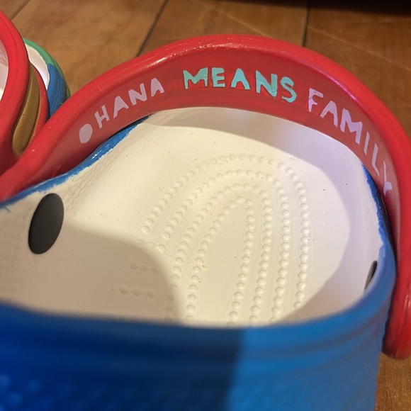 Hand Painted Crocs - Picture 2 of 4